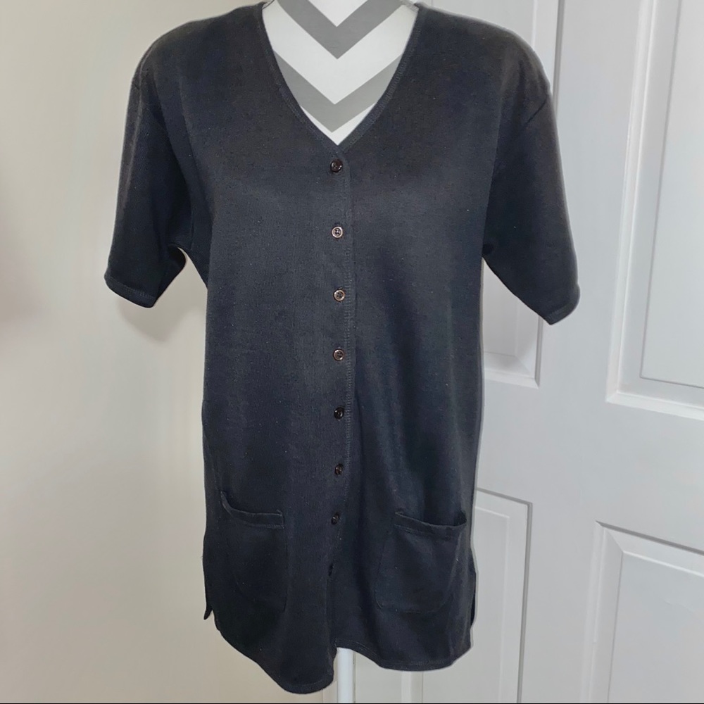 Ladies Black Med Short Sleeve Button Down Cardigan